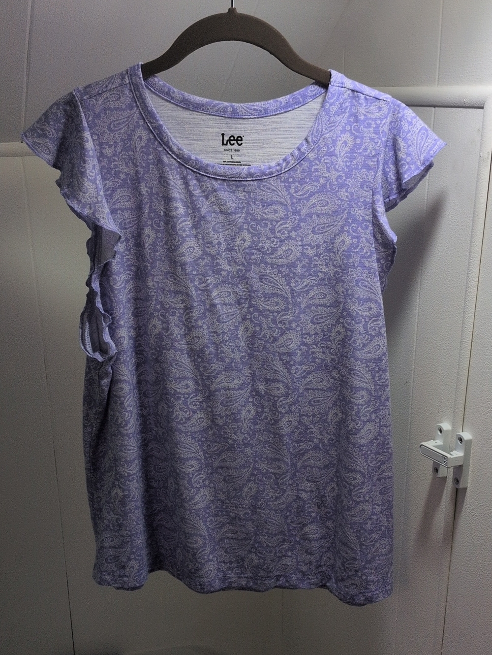 Lee Lavender Paisley Ruffle Sleeve Tee